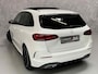 Mercedes-Benz B-klasse 180 Business Solution AMG /Pano /Camera /Carbon