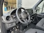 Mercedes-Benz Sprinter 317 CDI L2 H2 Trekhaak / MBUX / Navigatie / Camera / Cruise control / Airco / 270 Graden achterdeuren