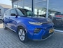 Kia e-Soul ExecutiveLine 64 kWh|SOH 94,8%|Adaptive Cruise Control|Head-up Display|Achteruitrijcamera|Navi|Lederen Bekleding|Stoelverwarming/Ventilatie|Climate Control|Harman Kardon|