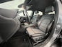 Mercedes-Benz GLA 180 Business Solution | Achteruitrijcamera | Cruise control | Parkeersensoren voor en achter | Navigatie full map |
