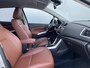 Suzuki S-Cross 1.0 Boosterjet Exclusive | Navigatie | Lederen interieur| LED koplampen | All season banden | Lichtmetalen velgen | Bovag garantie 12 maanden