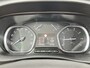 Toyota ProAce Worker Long 2.0 D-4D Professional Long DC Airco Cruise controle Trekhaak 2500kg trekgewicht Telefoonverbinding Navigatie 5-Persoons Lichtmetalenvelgen Parkeerhulp achter Euro 6