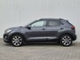 Kia Stonic 1.0 T-GDi DynamicPlusLine Automaat / Trekhaak 1.110 KG Trekgewicht / Stuur & Stoelverwarming / Apple Carplay & Android Auto / Navigatie / Lichtmetalen Velgen / Cruise Control / Achteruitrijcamera / Climate control / Parkeersensoren /