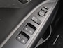 Kia Stonic 1.0 T-GDi DynamicPlusLine Automaat / Trekhaak 1.110 KG Trekgewicht / Stuur & Stoelverwarming / Apple Carplay & Android Auto / Navigatie / Lichtmetalen Velgen / Cruise Control / Achteruitrijcamera / Climate control / Parkeersensoren /