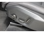 Volvo XC90 T8 Automaat Plug-in hybrid AWD Ultra Bright | Panoramadak | Luchtvering | Semi elektrische trekhaak | Verwarmbare voorstoelen | Verwarmbare voorstoelen met massage en ventilatie | Verwarmbare achterbank en stuurwiel | Premium audio by Harman Kardon | Rondom zichtcamera | 21 inch Lichtmetalen velgen