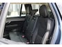 Volvo XC90 T8 Automaat Plug-in hybrid AWD Ultra Bright | Panoramadak | Luchtvering | Semi elektrische trekhaak | Verwarmbare voorstoelen | Verwarmbare voorstoelen met massage en ventilatie | Verwarmbare achterbank en stuurwiel | Premium audio by Harman Kardon | Rondom zichtcamera | 21 inch Lichtmetalen velgen