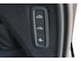 Volvo XC90 T8 Automaat Plug-in hybrid AWD Ultra Bright | Panoramadak | Luchtvering | Semi elektrische trekhaak | Verwarmbare voorstoelen | Verwarmbare voorstoelen met massage en ventilatie | Verwarmbare achterbank en stuurwiel | Premium audio by Harman Kardon | Rondom zichtcamera | 21 inch Lichtmetalen velgen