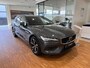 Volvo V60 B4 Essential Edition | Climate Pack | Achteruitrijcamera |