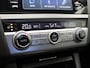 Subaru Outback 2.5i Premium | 2000kg Trekgewicht | Stoelverwarming | Panoramadak | Lederen Bekleding |