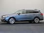 Subaru Outback 2.5i Premium | 2000kg Trekgewicht | Stoelverwarming | Panoramadak | Lederen Bekleding |