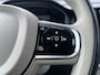 Volvo XC60 T6 Plug-in hybrid AWD Ultimate Bright / 360 camera / Trekhaak semi elektrisch / Head up display / 2250kg trekgewicht /