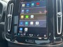 Volvo XC40 Extended Range Ultimate 82 kWh / Crystal White / Microtech bekleding / Panoramadak /