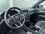 Volvo XC40 Extended Range Ultimate 82 kWh / Crystal White / Microtech bekleding / Panoramadak /