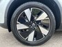 Volvo XC40 Extended Range Ultimate 82 kWh / Crystal White / Microtech bekleding / Panoramadak /