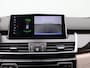BMW 2-Serie Active Tourer 225xe iPerformance High Executive 225PK Aut. M Sport, Achteruitrijcamera, Elektr. Achterklep, Volleder, Head-Up Display, Achteruitrijcamera, Stoel-Stuurverwarming, 17" LM Velgen, Adaptieve Cruise Control