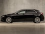 Mercedes-Benz A-klasse 200 Sport 164Pk Automaat (GROOT NAVI, CAMERA, GETINT GLAS, LEDER, STOELVERWARMING, SPORTSTOELEN, CRUISE, PARKEERSENSOREN, NIEUWSTAAT)