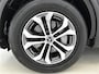 Mercedes-Benz GLC 200 Business Solution Limited | Lichtmetalen velgen | Navigatie | Parking support met camera achter | Trekhaak wegklapbaar | Inclusief 24 maanden MB Certified garantie voor Europa.