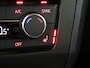 SEAT Arona 1.0 TSI Style | Stoelverwarming | CarPlay | Cruise control | Climate control | Lane- en frontassist | Elektrisch inklapbare buitenspiegels | DAB radio |