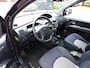 Hyundai Matrix 1.6i Style ijskoude airco.....