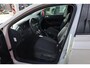 Volkswagen Taigo 1.0 TSI Life Edition 95PK / 70kW Achteruitrijcamera, Apple Carplay & Android Auto, verwarmbare voorstoelen, Keyless Entry & Start, parkeersensoren voor + achter, adaptive cruise control, 2-zone Climatronic airconditioning, buitenspiegels elektrisch instel- verwarm- en inklapbaar, volledig digitaal instrumentenpaneel, 17'' LMV 'Aberdeen'