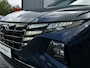Hyundai Tucson 1.6 T-GDI PHEV Premium 4WD | Stoel/ stuur verwarming | Apple/ android carplay | 360 Camera | Stoelmemorie | Dodehoek detectie