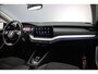 Skoda Octavia Combi Business Edition 1.0 eTSI 110pk DSG Automaat Trekhaak, Cruise control, Achteruitrijcamera, Navigatie, Parkeersensoren, LED verlichting, Stoelverwarming