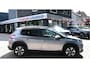 Peugeot 2008 1.2 Benzine * Hele Luxe Allure * Hoge Zit * Navigatie * Panoramadak * 1/2 Leder Interieur * Achteruitrij Camera *  Climate & Cruise Control * Vingerhoets; Vierde Generatie Eersteklas Service !