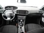 Peugeot 308 1.2 PureTech Active | 66.121 KM | Trekhaak | Cruise Control | Airco |