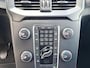 Volvo V40 2.0 T2 Momentum | Full LED | Trekhaak 1500kg | Climate | Navi | CC | Zeer mooi! | occasion