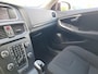 Volvo V40 2.0 T2 Momentum | Full LED | Trekhaak 1500kg | Climate | Navi | CC | Zeer mooi! | occasion