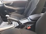 Volvo V40 2.0 T2 Momentum | Full LED | Trekhaak 1500kg | Climate | Navi | CC | Zeer mooi! | occasion