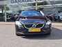 Volvo V40 2.0 T2 Momentum | Full LED | Trekhaak 1500kg | Climate | Navi | CC | Zeer mooi! | occasion