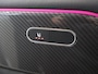 Mercedes-Benz GLB 200 Premium Plus | AMG | Panoramadak | Multibeam | 19" lichtmetalen velgen | Widescreen | Stoelverwarming |