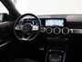 Mercedes-Benz GLB 200 Premium Plus | AMG | Panoramadak | Multibeam | 19" lichtmetalen velgen | Widescreen | Stoelverwarming |