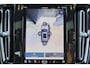 Volvo EX40 Twin Motor Performance Plus 82 kWh - IntelliSafe Assist & Surround - 360º Camera - Verwarmde voorstoelen, stuur & achterbank - Parkeersensoren voor & achter - Elektr. bedienb. bestuurdersstoel met geheugen - Draadloze tel. lader - Warmtepomp - Extra getint glas - Elektr. inklapbare trekhaak - 19' LMV