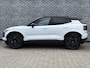 Volvo EX30 Cross Country Twin Motor Performance Ultra 69 kWh | Crystal White metallic | Extra getint glas achter