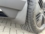Volvo EX30 Cross Country Twin Motor Performance Ultra 69 kWh | Crystal White metallic | Extra getint glas achter
