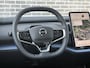 Volvo EX30 Cross Country Twin Motor Performance Ultra 69 kWh | Crystal White metallic | Extra getint glas achter
