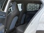 Volvo EX30 Cross Country Twin Motor Performance Ultra 69 kWh | Google | Long Range | 4x4 | Adaptieve Cruise | Stoel-/Stuurverwarming | Keyless | 360 Camera | Panoramadak | Elektr. Stoelen | Harman Kardon Audio | Elek. Achterklep | Getint Glas