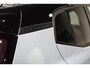 Volvo EX30 Cross Country Twin Motor Performance Ultra 69 kWh 428pk | Uit Voorraad Leverbaar | Pine Interior | Panoramadak | Vehicle-To-Load | Harman & Kardon Audio | Adaptive Cruise Control & Pilot Assist | Google Maps & internet |