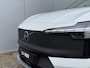 Volvo EX30 Cross Country Twin Motor Performance Ultra 69 kWh | Experience Pack | 18” Lichtmetalen velgen met off road banden | Climate Pack | Panoramadak | Harman Kardon | Elektrisch verstelbare voorstoelen