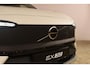 Volvo EX30 Cross Country Twin Motor Performance Ultra 69 kWh / Extra getint glas / Cross Country Experience-Pakket