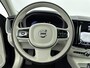 Volvo XC60 T6 Plug-in hybrid Plus Bright | Trekhaak | Panoramadak | 21 inch LM | PDC V+A + Camara | Lederen bekleding | BLIS | Getint en gelaagd glas achter |