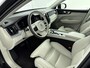 Volvo XC60 T6 Plug-in hybrid Plus Bright | Trekhaak | Panoramadak | 21 inch LM | PDC V+A + Camara | Lederen bekleding | BLIS | Getint en gelaagd glas achter |