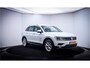 Volkswagen Tiguan 1.4TSI Dsg Comfortline Business CARPLAY | NAVI | ACC | TREKHAAK | LMV 18'' | DAB | CLIMA | PDC V+A