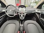 Lancia Ypsilon 1.4 Limited Edition 2010 -AIRCO-CRUISECONTROL-2 TONE LAK-OPEN DAK-LICHTMETALEN VELGEN-ORIGINEEL NEDERLANDS!