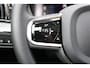 Volvo XC60 T6 Recharge AWD Plus Dark - LONG RANGE - Panorama/schuifdak - IntelliSafe Assist & Surround - 360º Camera - Harman/Kardon audio - Adaptieve LED koplampen - Verwarmde voorstoelen, stuur & achterbank - Parkeersensoren voor & achter - Elektr. bedienb. voorstoelen met geheugen - Draadloze tel. lader - Extra getint glas - Elektr. inklapbare trekhaak - 19' LMV