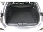 Peugeot e-308 SW GT Avantage EV 54 kWh | Trekhaak | Full LED | Camera | 18" LMV | Adaptive cruise | Parkeersensoren | Navigatie | Alcantara