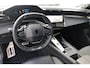 Peugeot e-308 SW GT Avantage EV 54 kWh | Trekhaak | Full LED | Camera | 18" LMV | Adaptive cruise | Parkeersensoren | Navigatie | Alcantara
