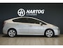Toyota Prius 1.8 Dynamic Business + DEALER ONDERHOUDEN / 1e EIGENAAR / CAMERA / JBL / LED / HUD